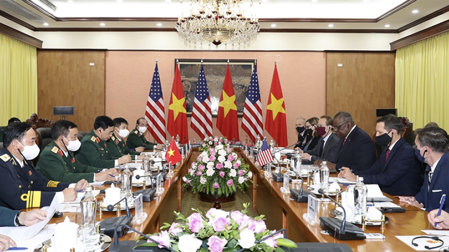 Vietnam, US agree to beef up defence cooperation